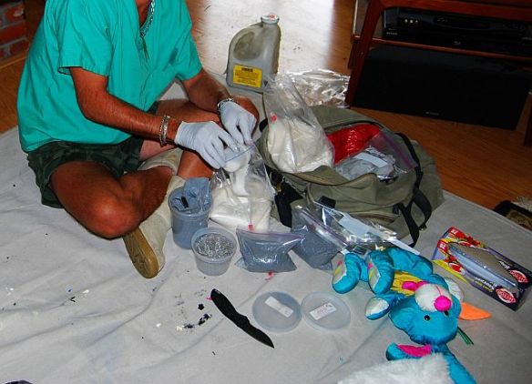 Mixing 1 pound Tannerite charges to stuff the bears with.